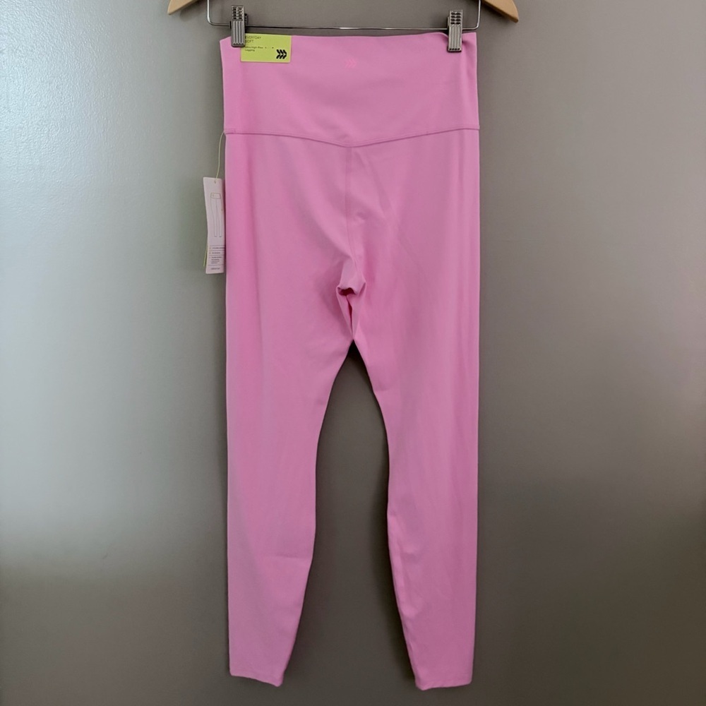 NWT Women’s All In Motion Leggings - Picture 2 of 8